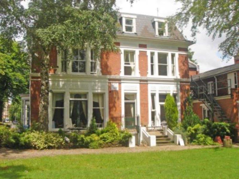 Cavalier House Hotel Birmingham Esterno foto