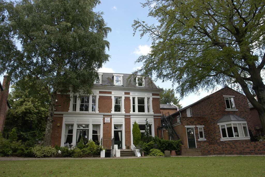 Cavalier House Hotel Birmingham Esterno foto